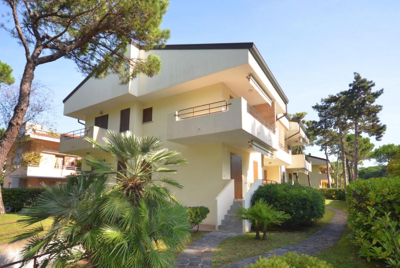 Appartamenti Dei Fiori Lignano Sabbiadoro Kültér fotó